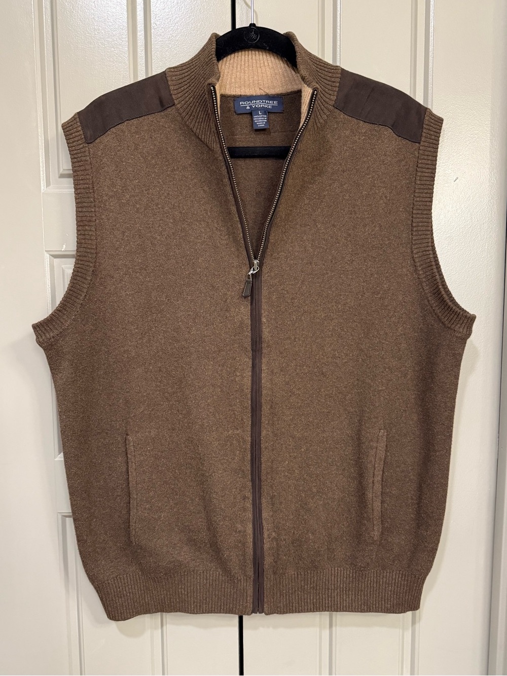 Roundtree & Yorke Brown Full Zip Faux Suede Shoulder Knit Vest Size Large